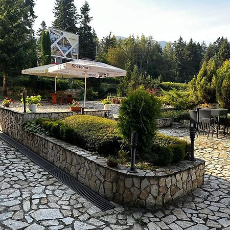 Borovets Holiday Apartments - Different Locations In Боровец Экстерьер фото