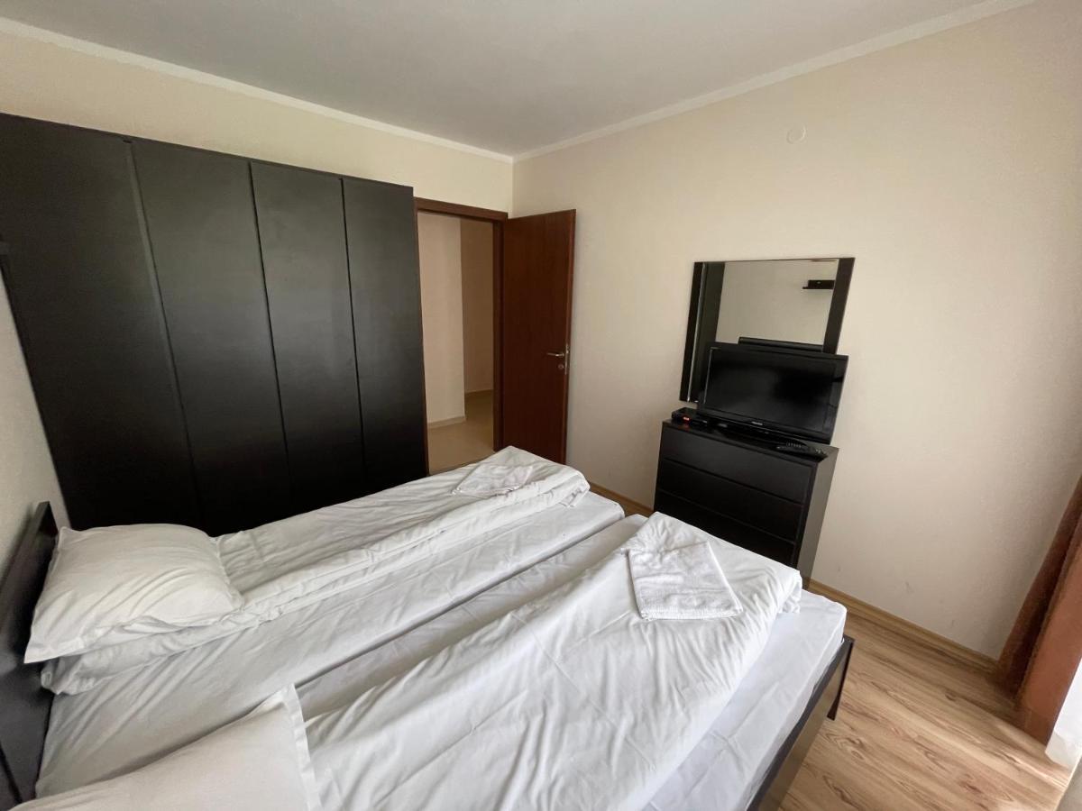 Borovets Holiday Apartments - Different Locations In Боровец Экстерьер фото
