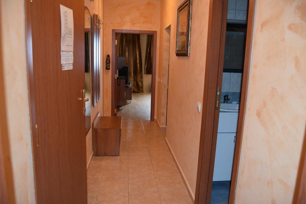 Borovets Holiday Apartments - Different Locations In Боровец Экстерьер фото